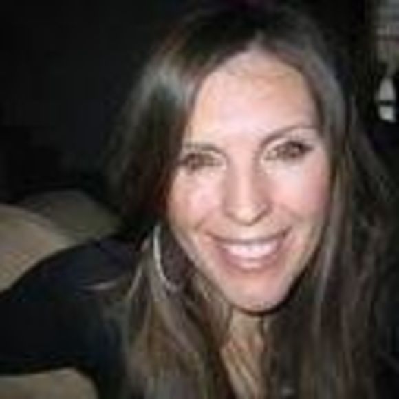 Meet your Posher, Erica - Picture 1 of 1